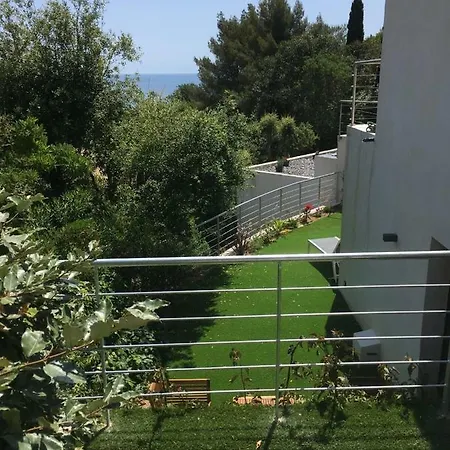 De Luxe Appartement Le Lavandou